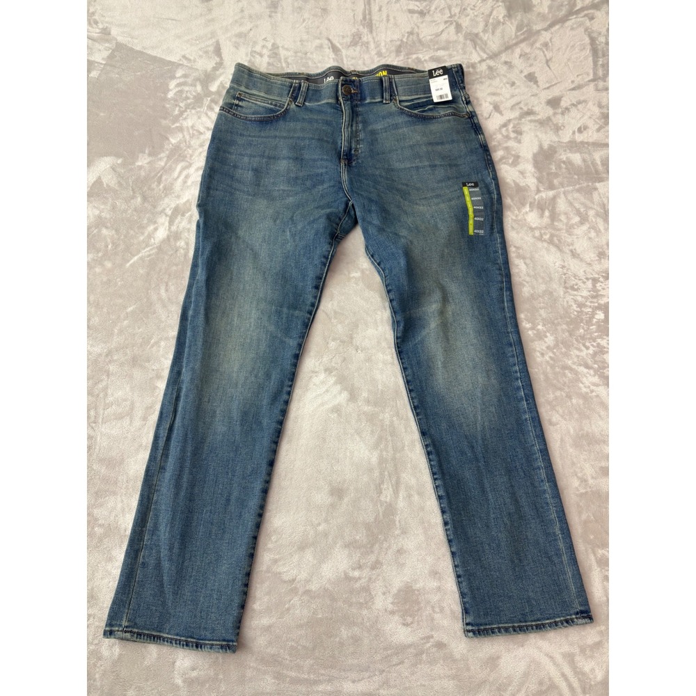 Lee Extreme Motion Straight Fit Tapered Leg Jeans Mens 40x32 Mayday Blue Wash